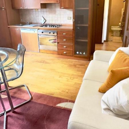 Garibaldi Deluxe Suite Milano Esterno foto